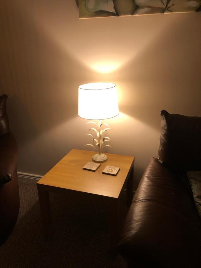 Ponderosea Cottage Free Gated Parking M1 & City Location, Wood Stove Lisburn Exterior foto