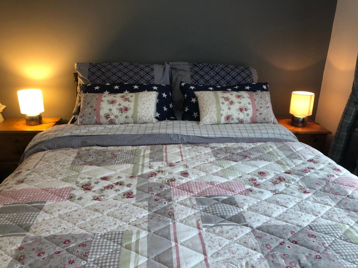 Ponderosea Cottage Free Gated Parking M1 & City Location, Wood Stove Lisburn Exterior foto