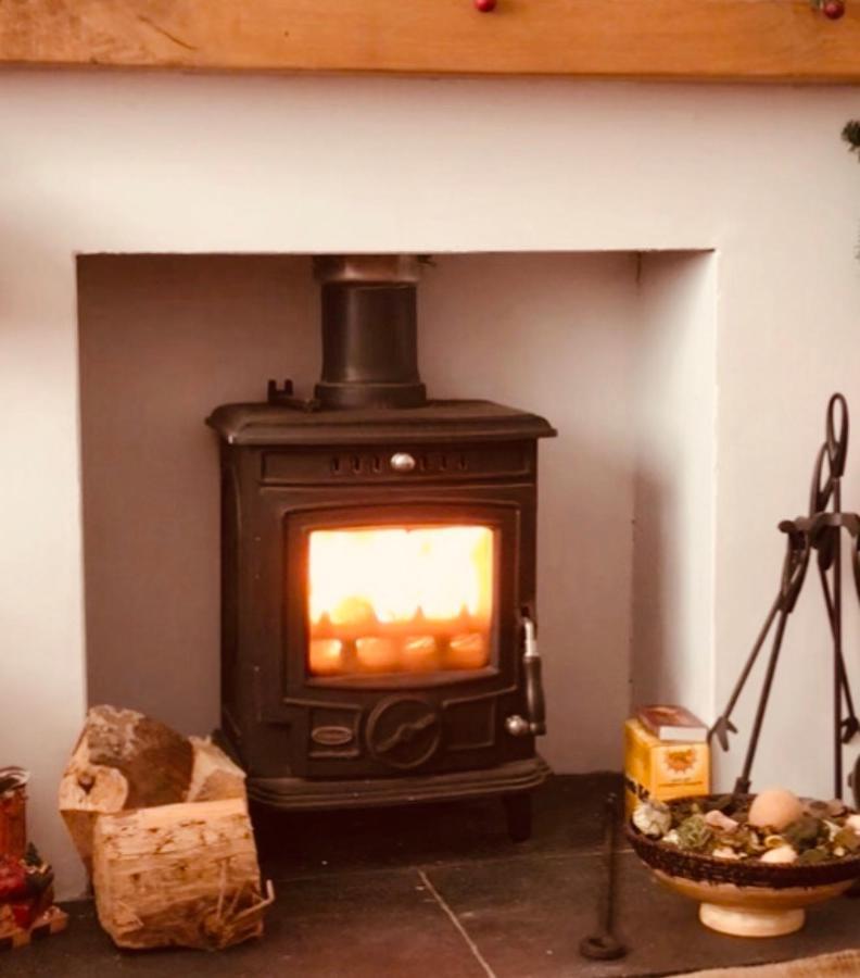 Ponderosea Cottage Free Gated Parking M1 & City Location, Wood Stove Lisburn Exterior foto